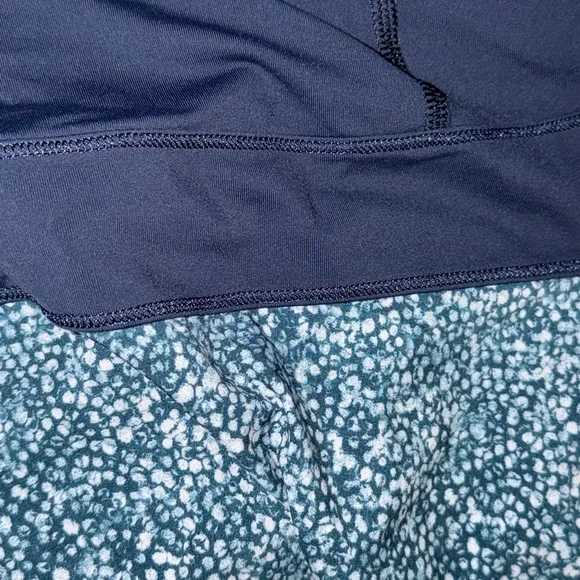 RARE Lululemon Hot Hitter Dress Pebble Print Parfait Size 4 Tennis Golf Blue - Picture 9 of 9